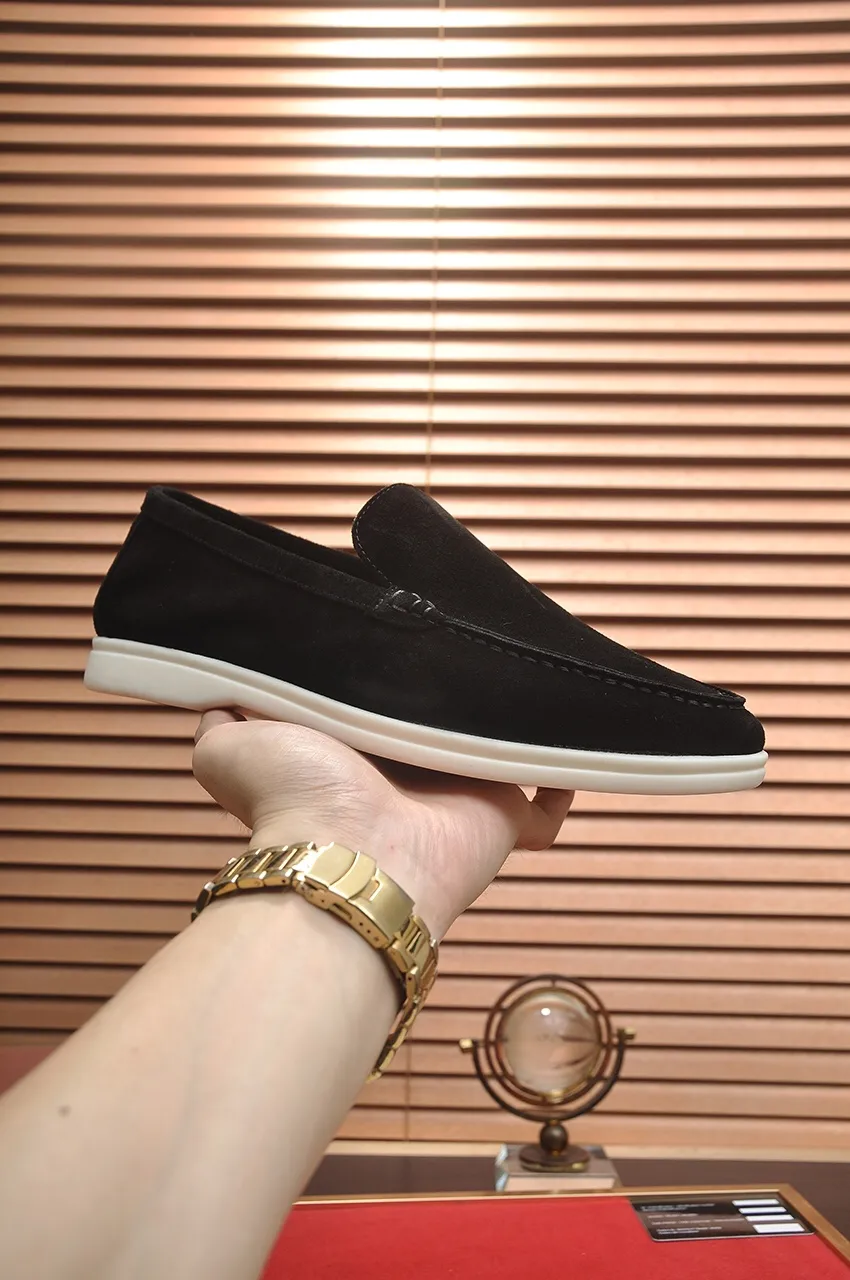 Men's shoes 💰400💶[𝐥𝐨𝐫𝐨 𝐏𝐢𝐚𝐧𝐚] [Couple model] High-end quality, affordable price, LP classic loafers, Italian treasure brand, the only brand that can match Hermès! Only after wearing it do we know that we can’t live up to our feet. Women’s code: 35-40 (customized sizes 34, 41, 42 are non-returnable) Men’s code: 38-44 (customized 45, 46, 47, 48 are non-refundable) Fabric: Customized imported cashmere Lining: Customized imported fetal cowhide Foot: Imported benzene-dyed calfskin Outsole: Exclusive original glass rubber outsole